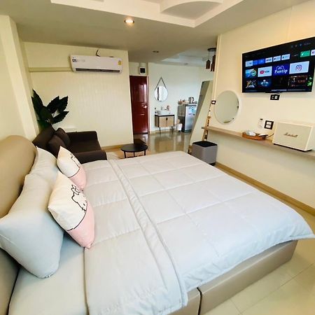 บ้านพักการ์ฟิลด์ซีวิว&พูล เกาะล้าน Extérieur photo